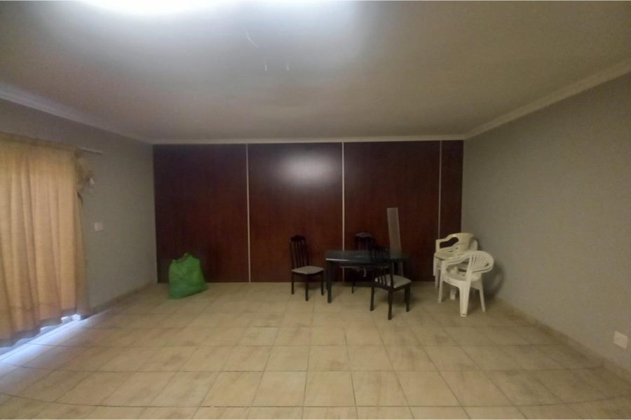 3 Bedroom Property for Sale in Hillcrest Northern Cape